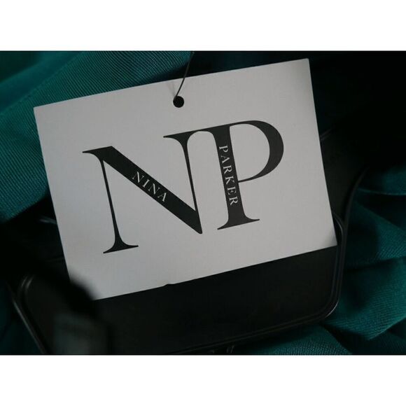 Nina Parker Trendy Plus Size Tie-Front Ruched Shirtdress 4X - Picture 10 of 10